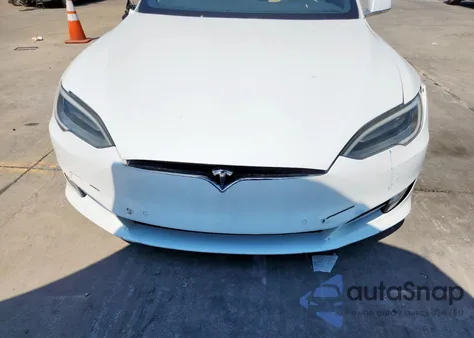 2017 Tesla Model S из США, поврежденный, VIN 5YJSA1E27HF179026